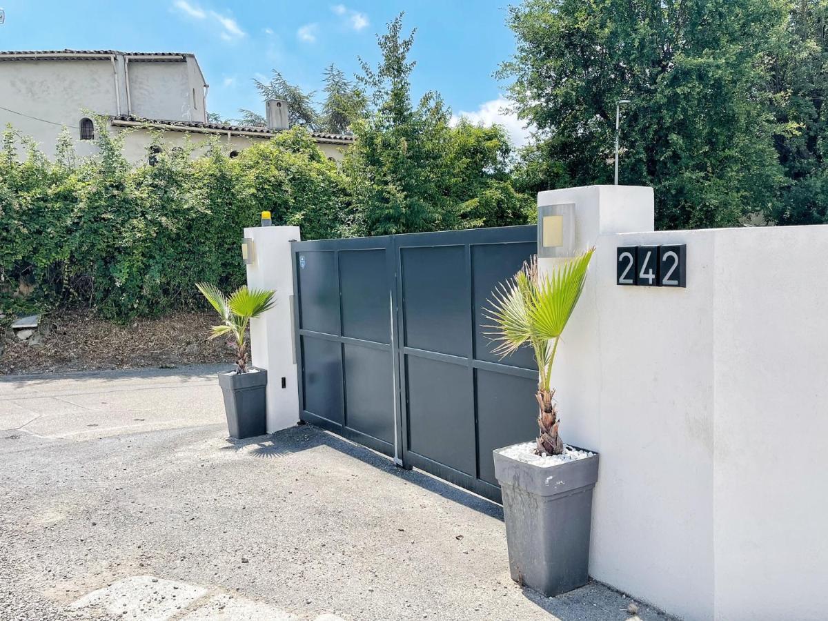 Apartamento Saint Paul de Vence - LE KUB PLEX La Colle-sur-Loup Exterior foto